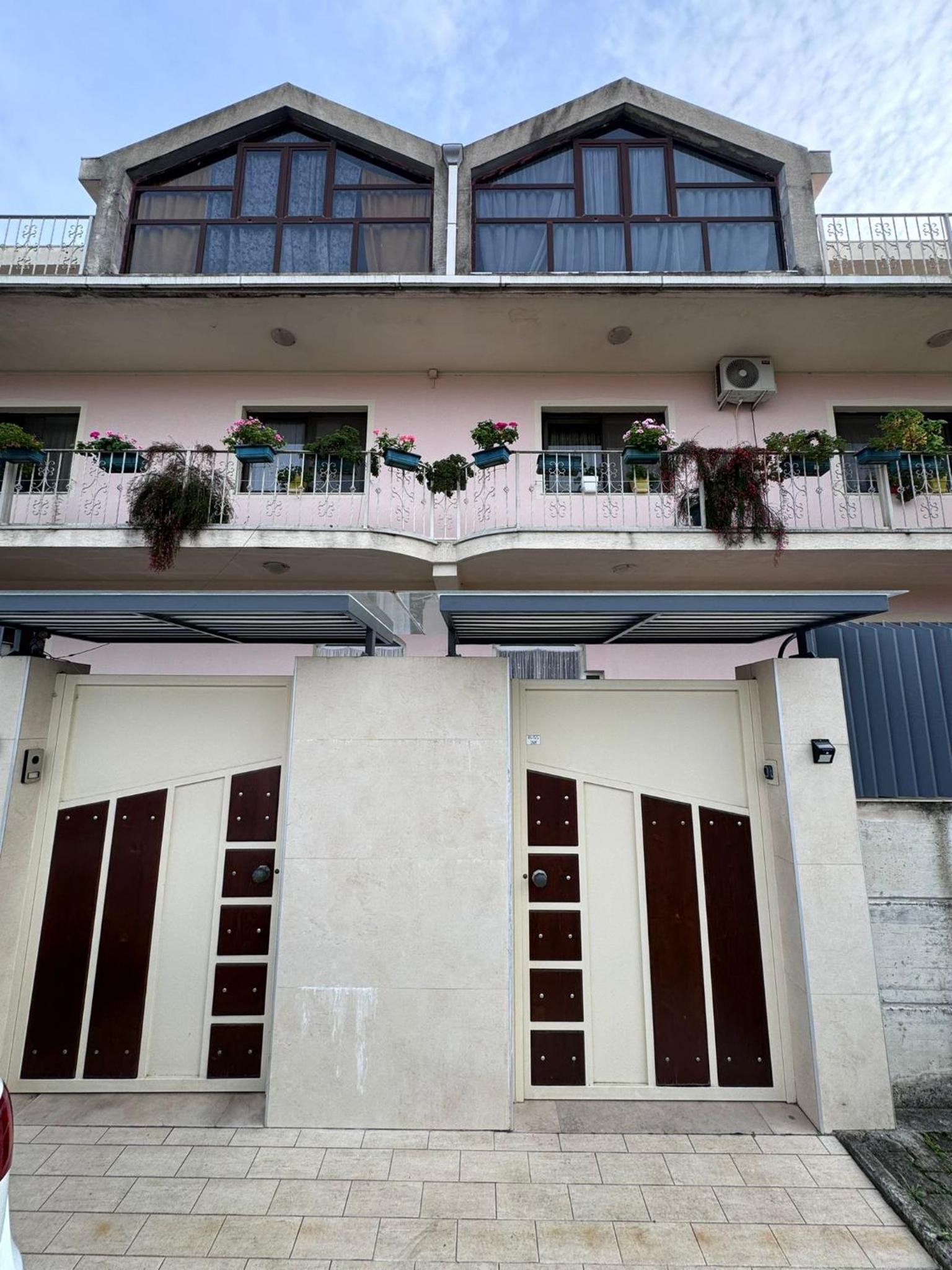 Blissful Hostel