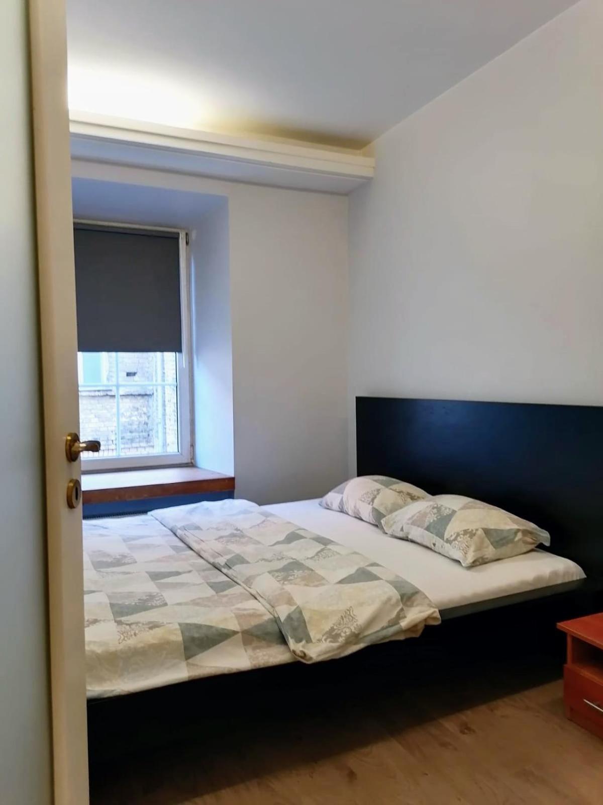 Baron's Old Town Apartment