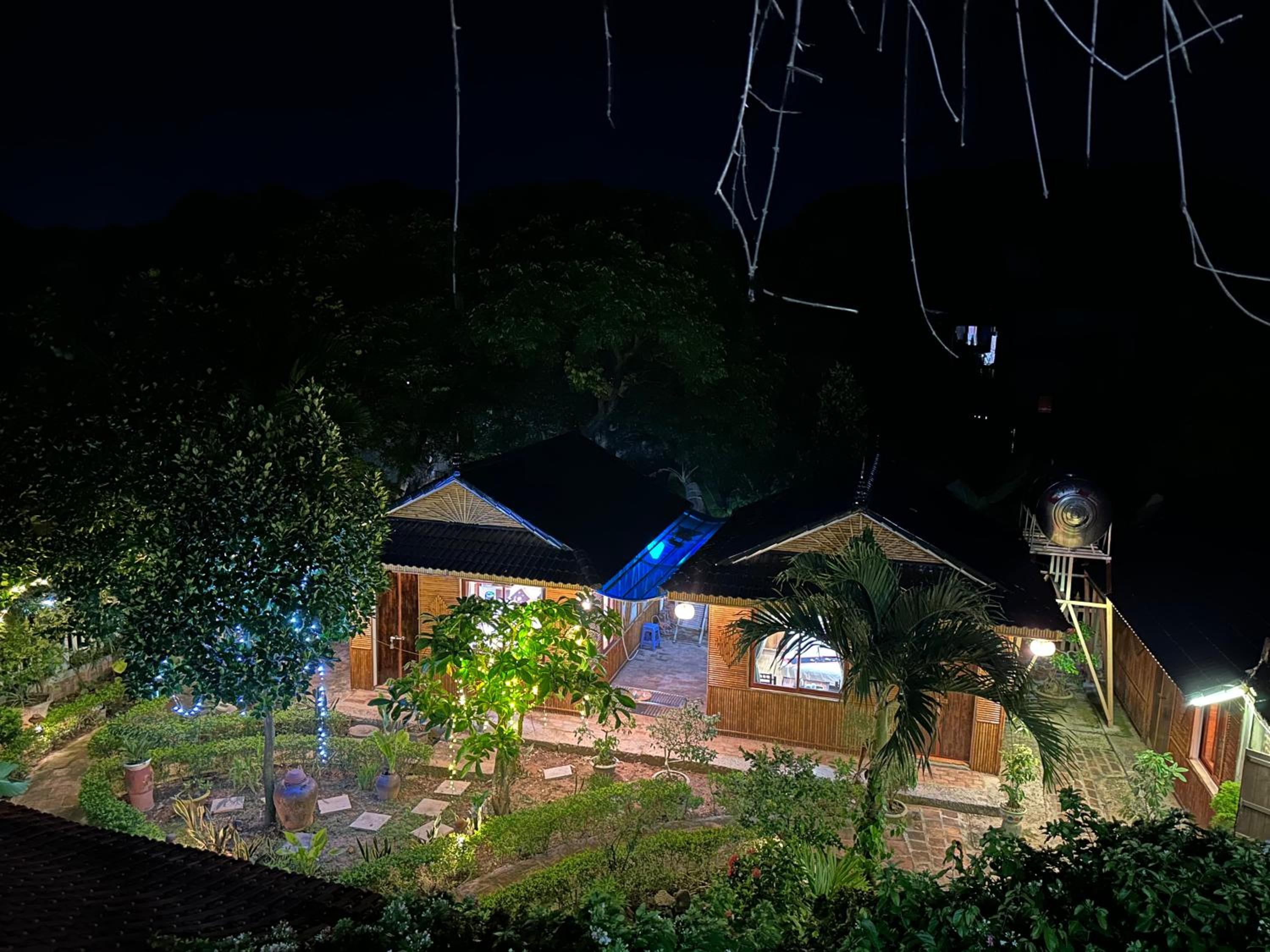 Tam Coc Palm House