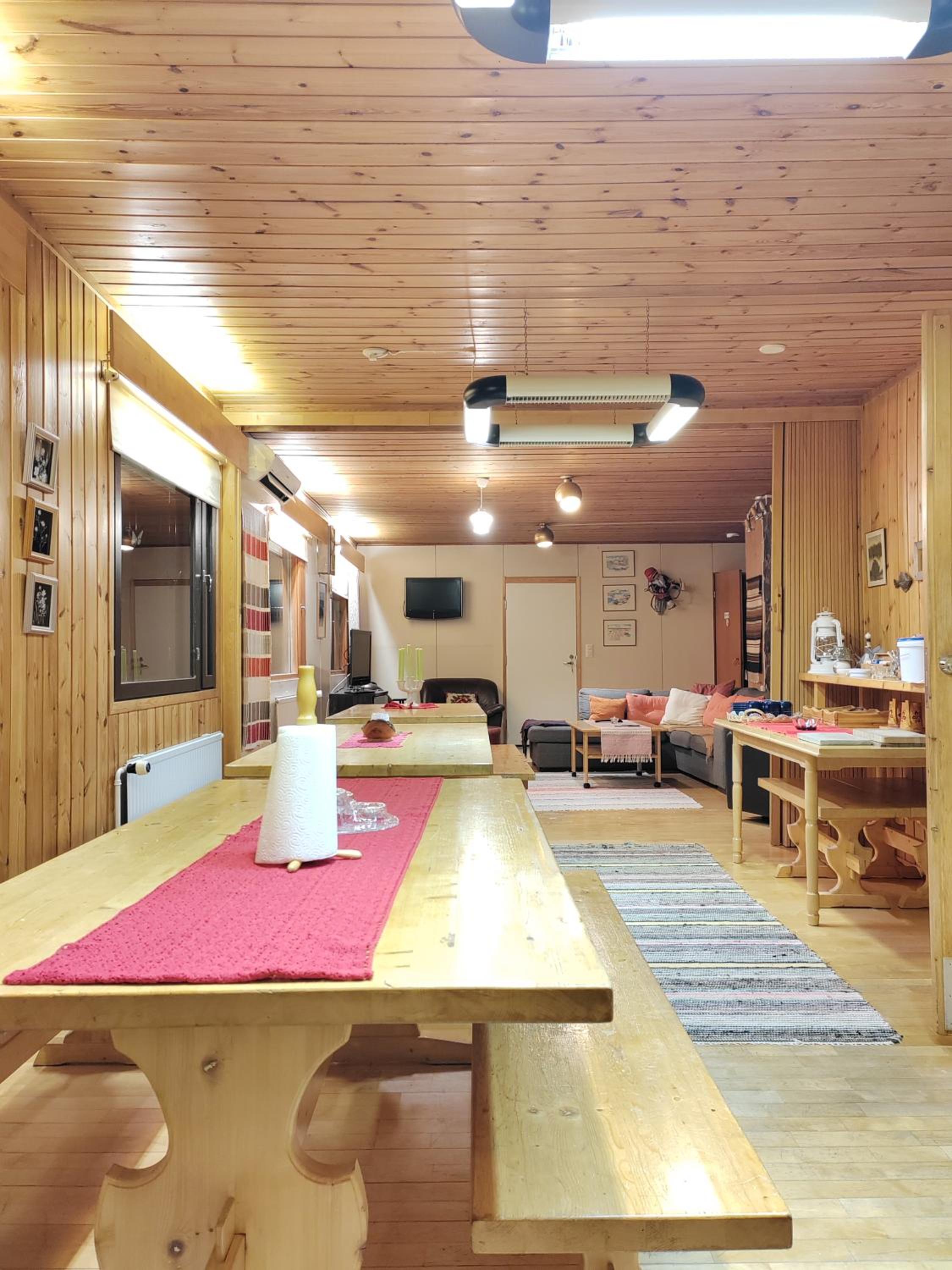 Aurora Cabin