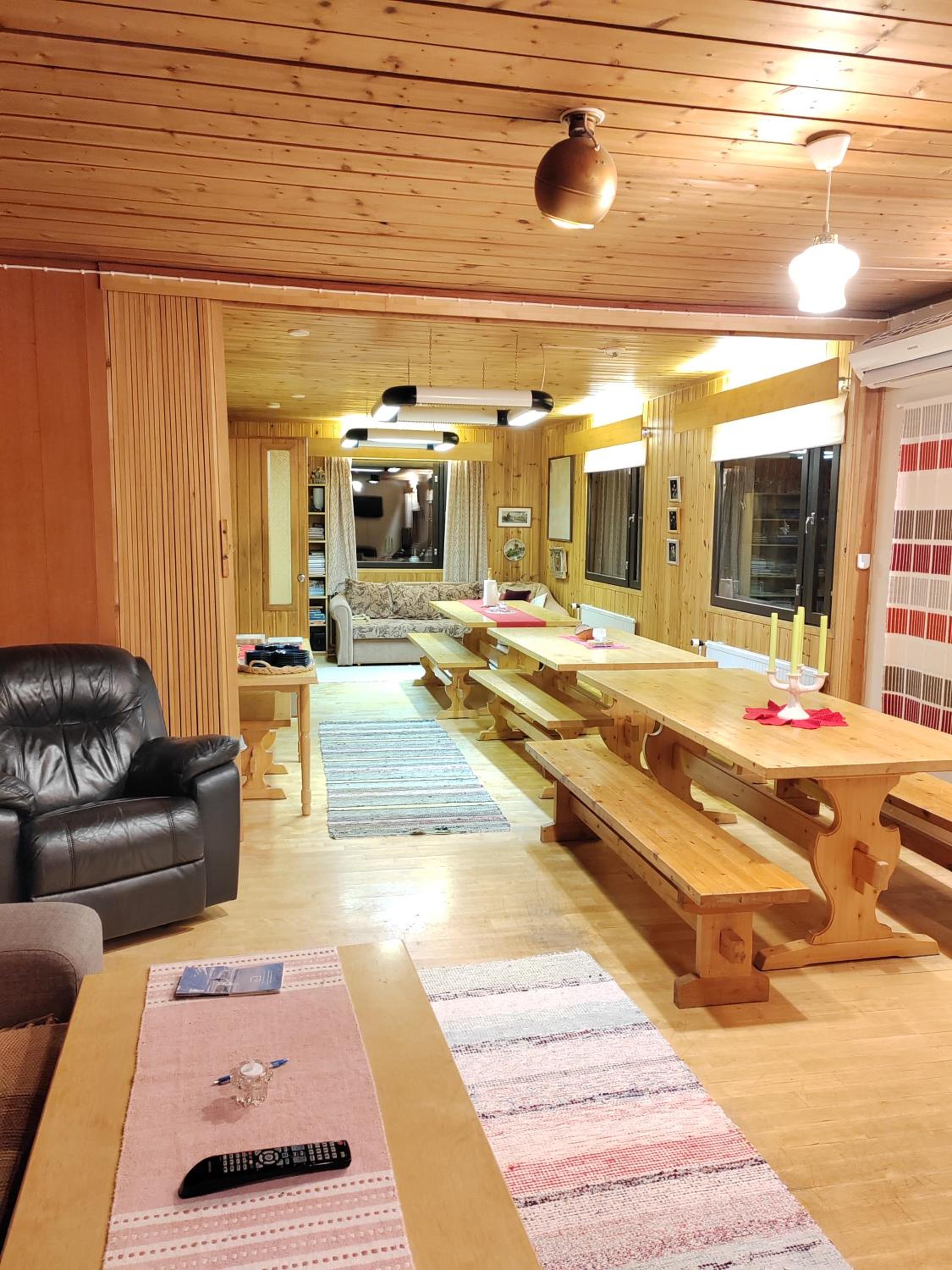Aurora Cabin