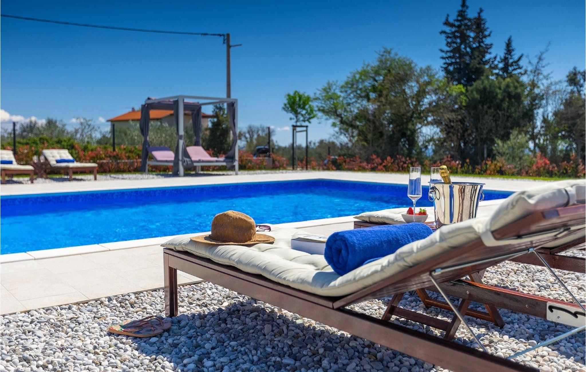 Villa Dolce Bacio view 4