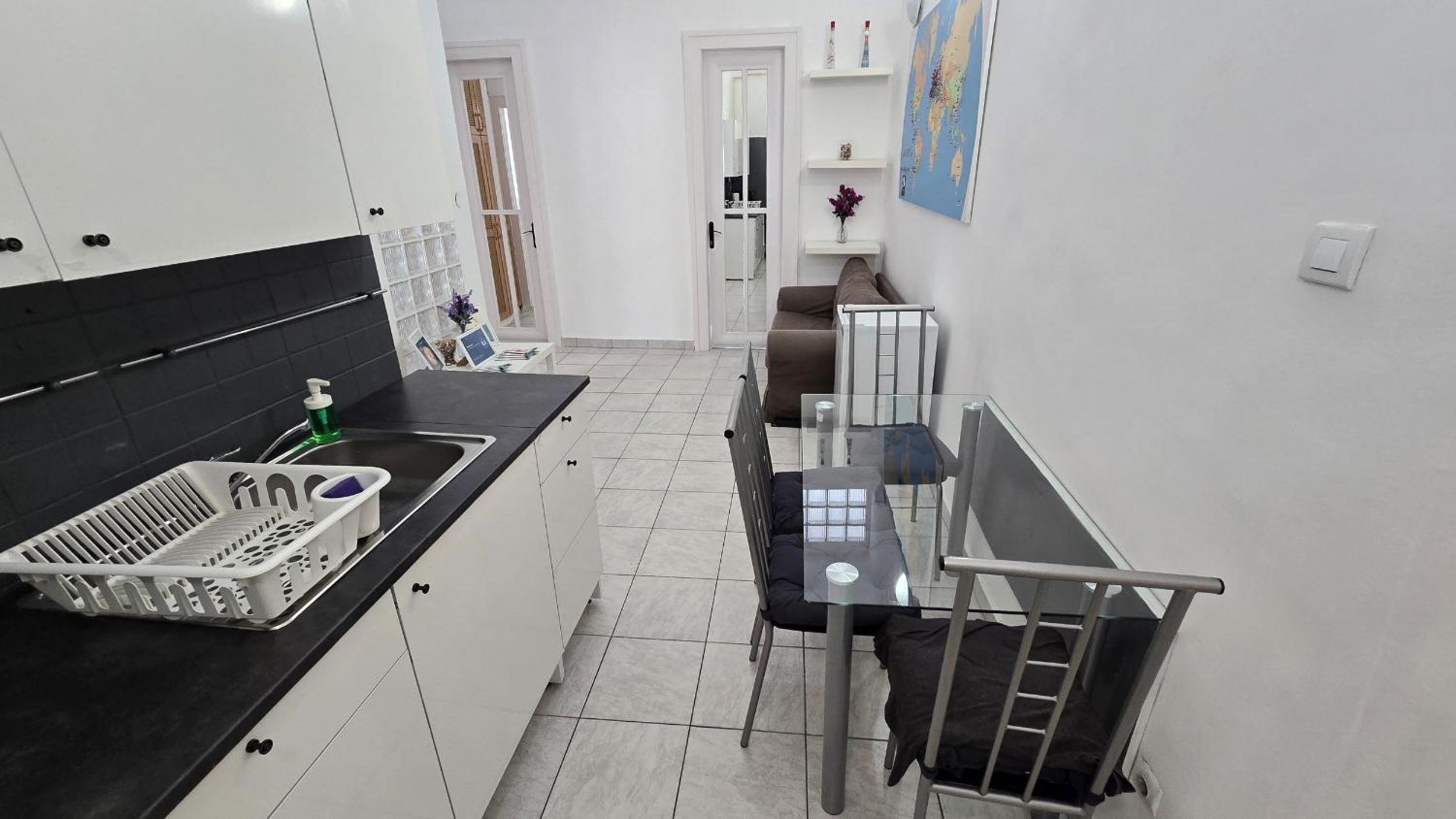 Astoria Guesthouse