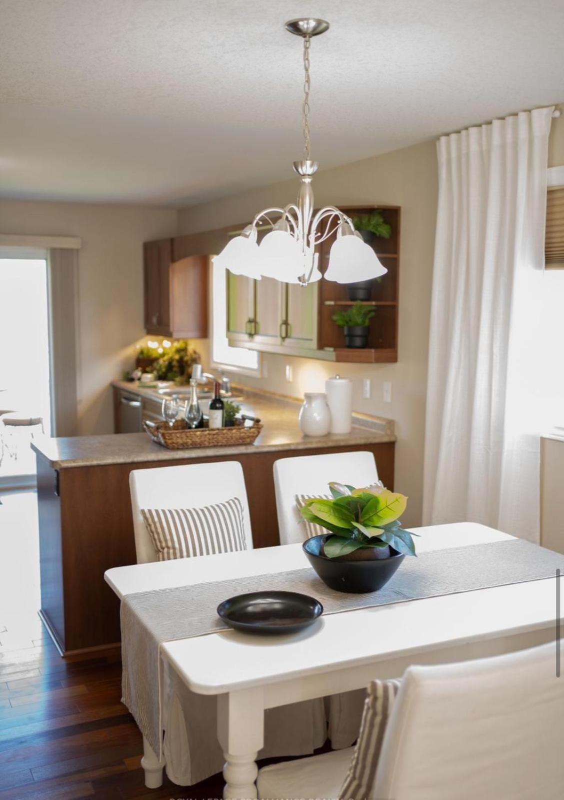 Belleville Vacations - Beautiful House 2 bedroom - Property Image 1