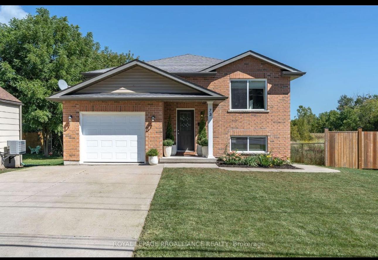 Belleville Vacations - Beautiful House 2 bedroom - Property Image 22