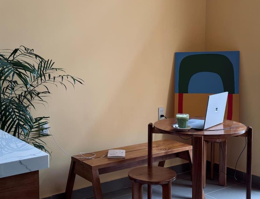 Kahoustudio