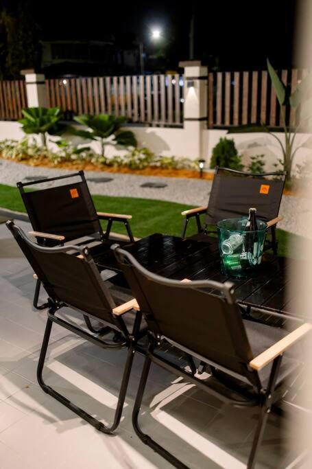 The Grove Cottage - Johor Bahru