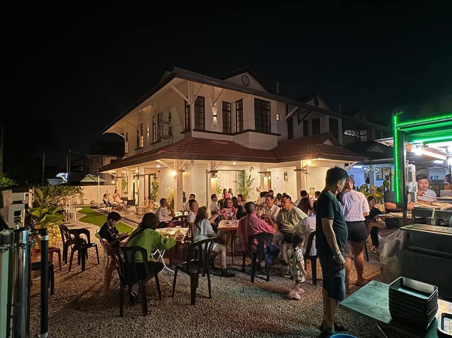 The Grove Cottage - Johor Bahru