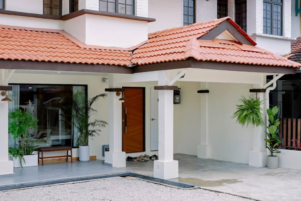 The Grove Cottage - Johor Bahru