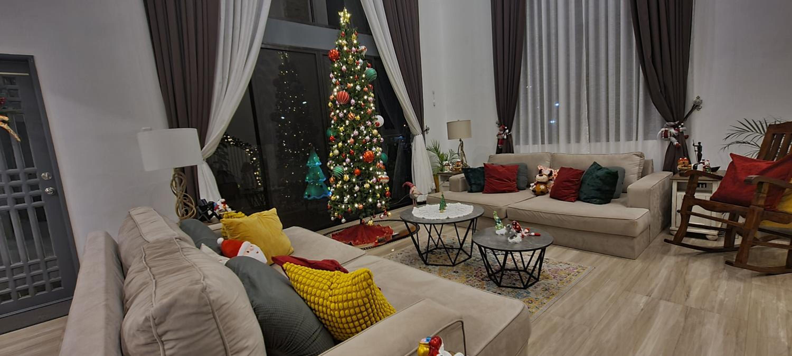 Adora's Place - Sleeps 16