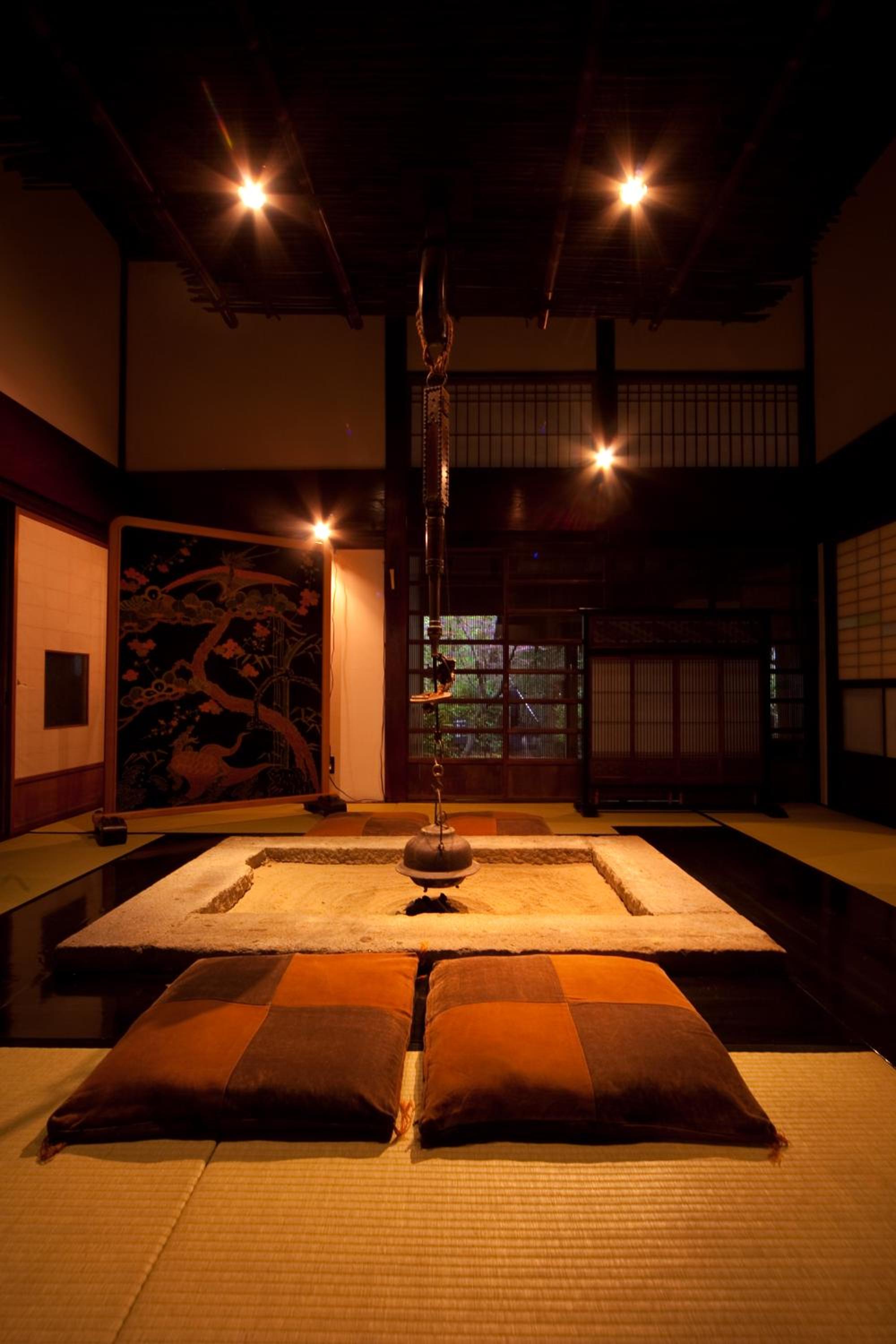 Hatago Kayausagi