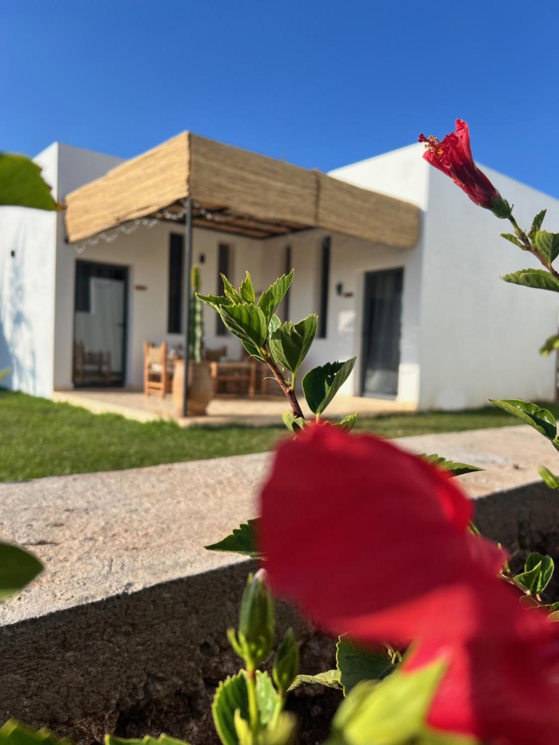 Hotel Villa Manzar - Image 1