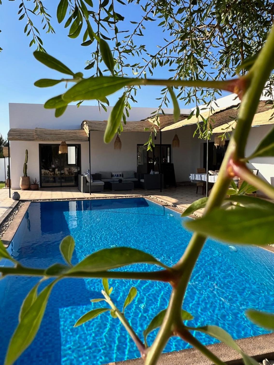 Villa Manzar piscine chauffée view 3