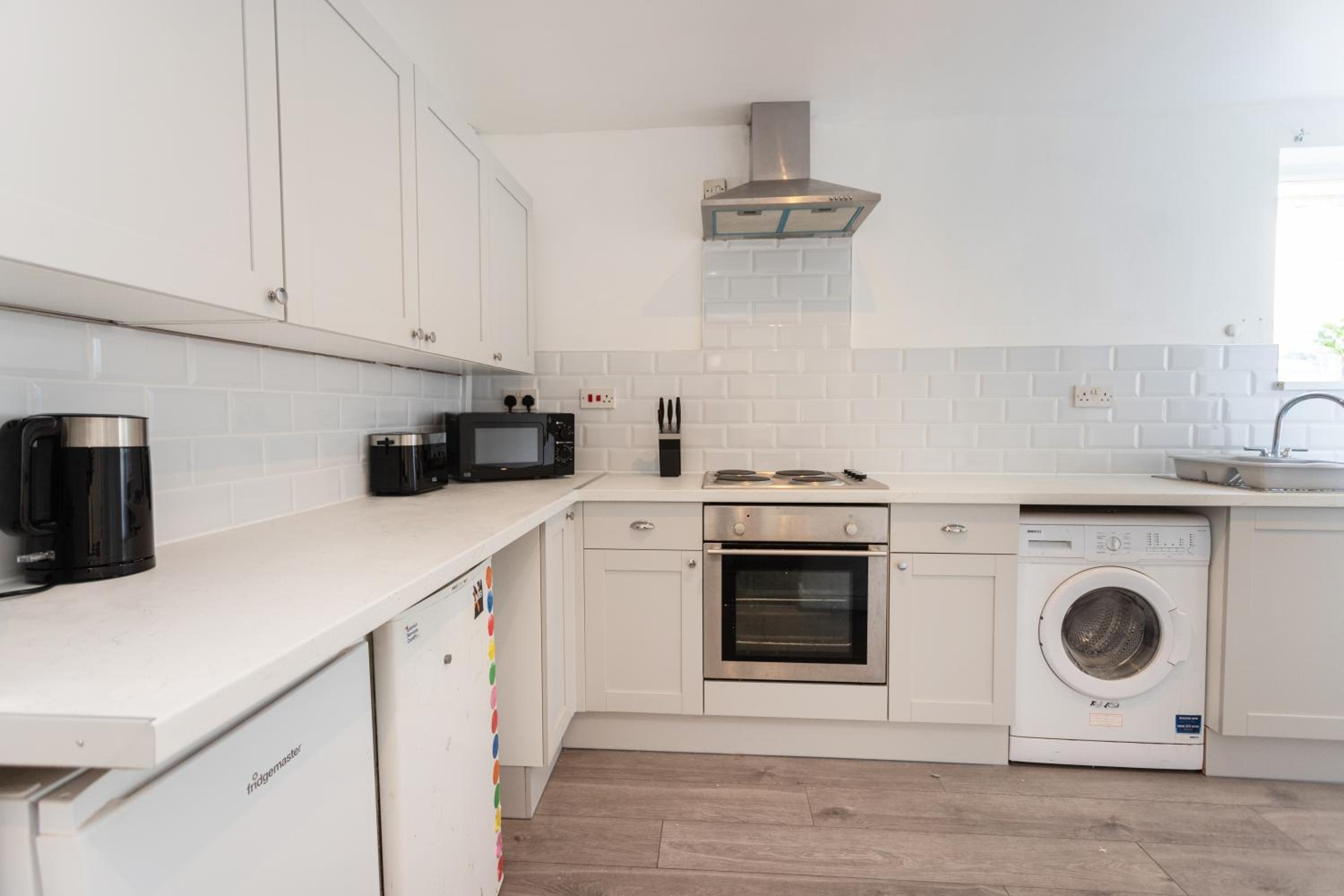 Wordsworth Avenue Apartments