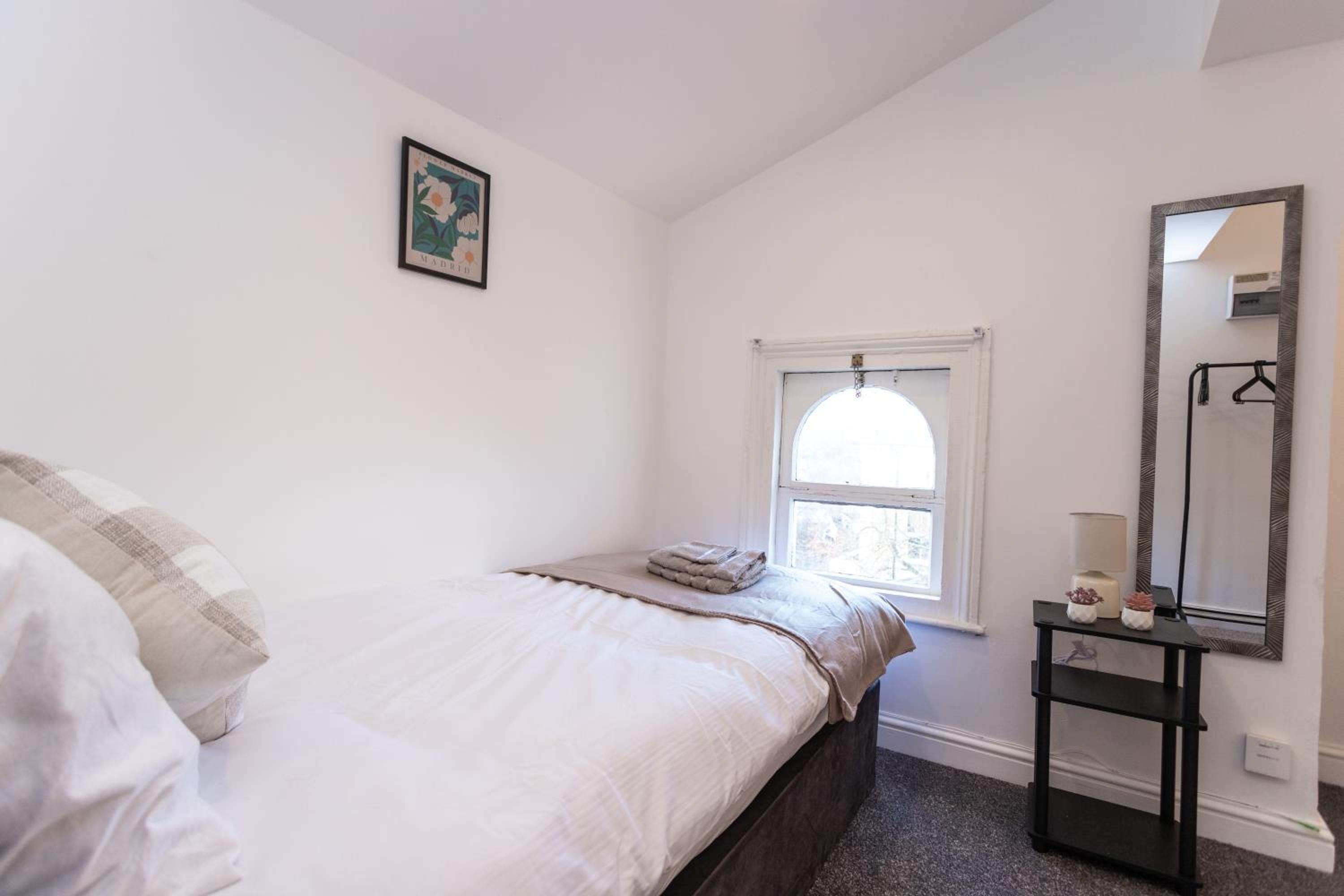 Wordsworth Avenue Apartments