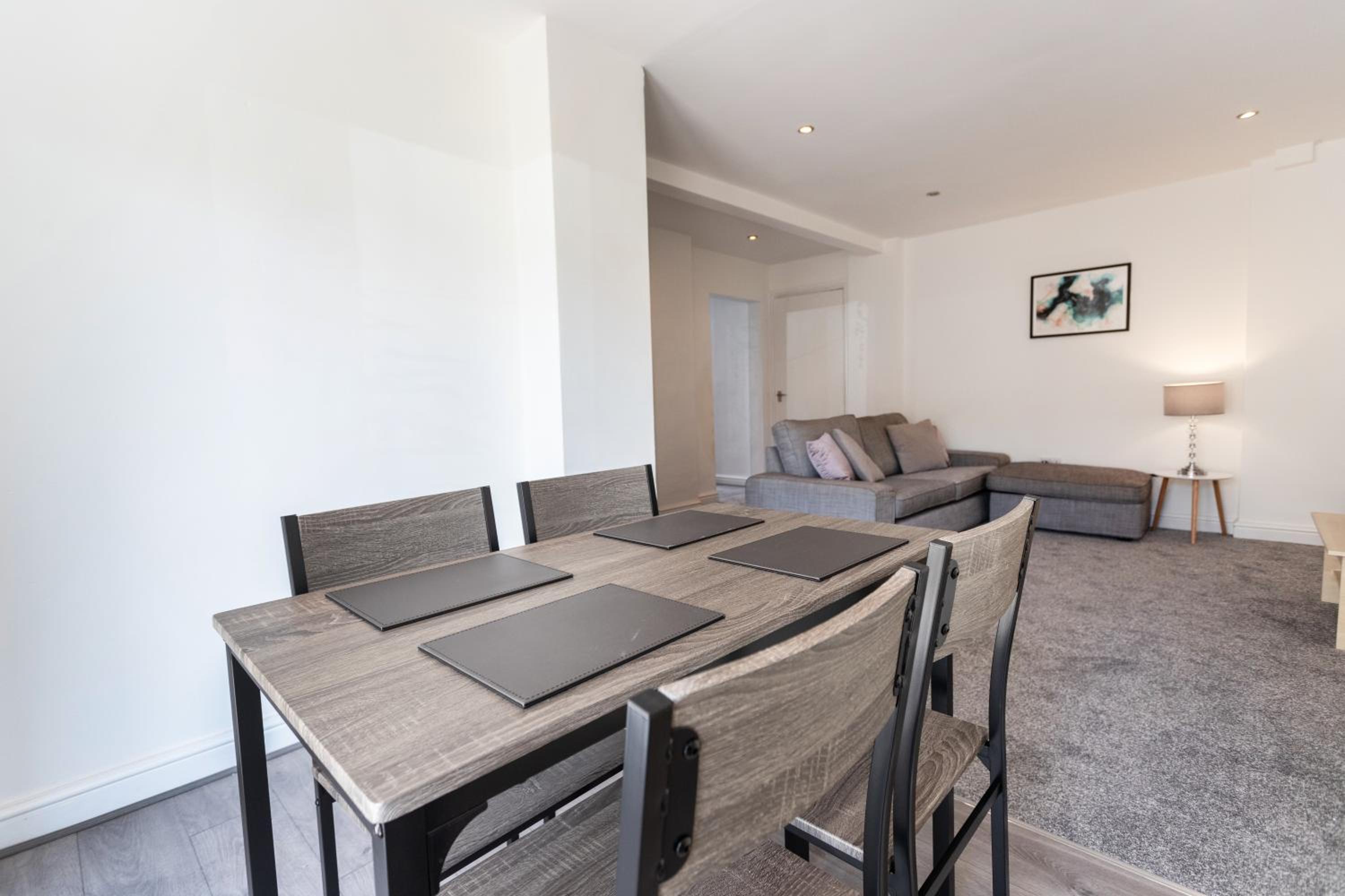 Wordsworth Avenue Apartments