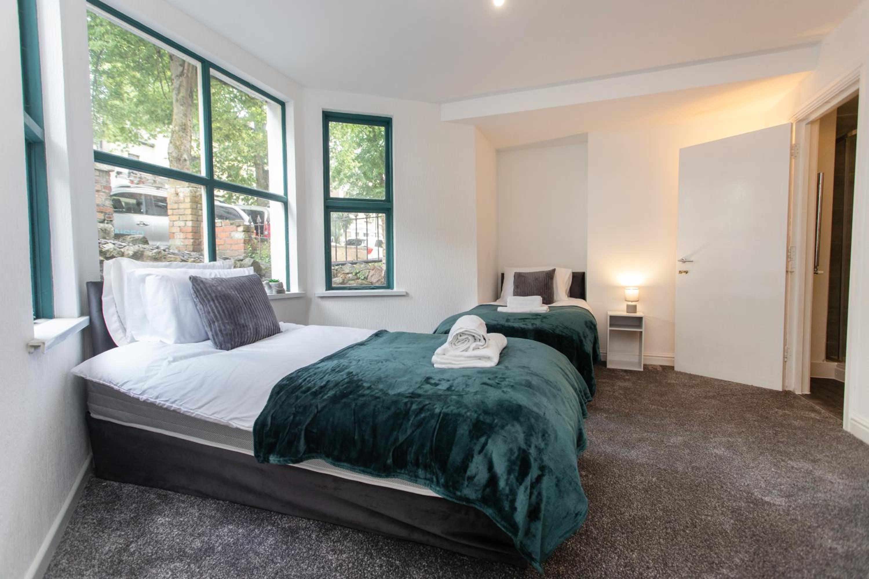 Wordsworth Avenue Apartments