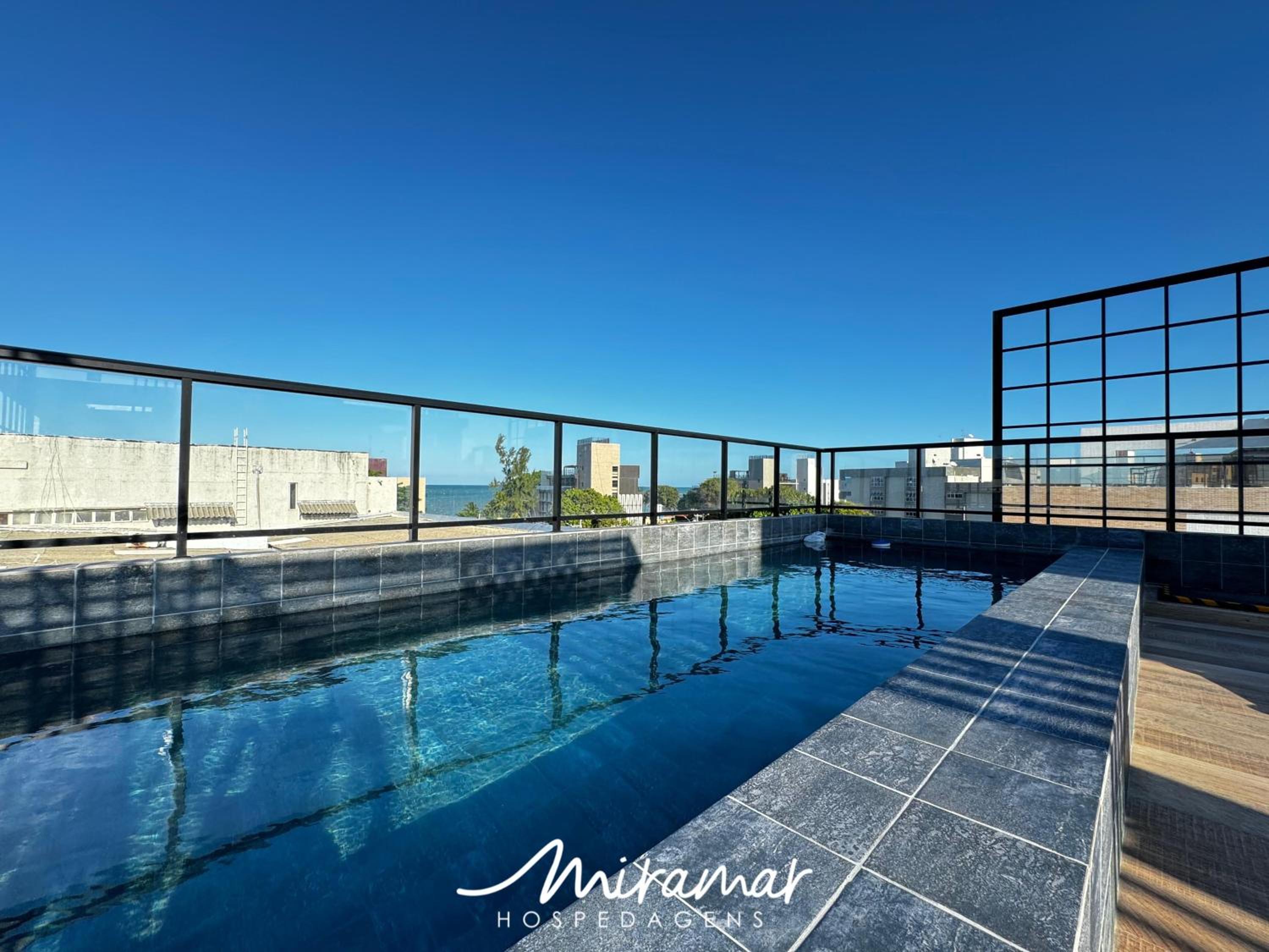 Flat No Bessa com Varanda Gourmet