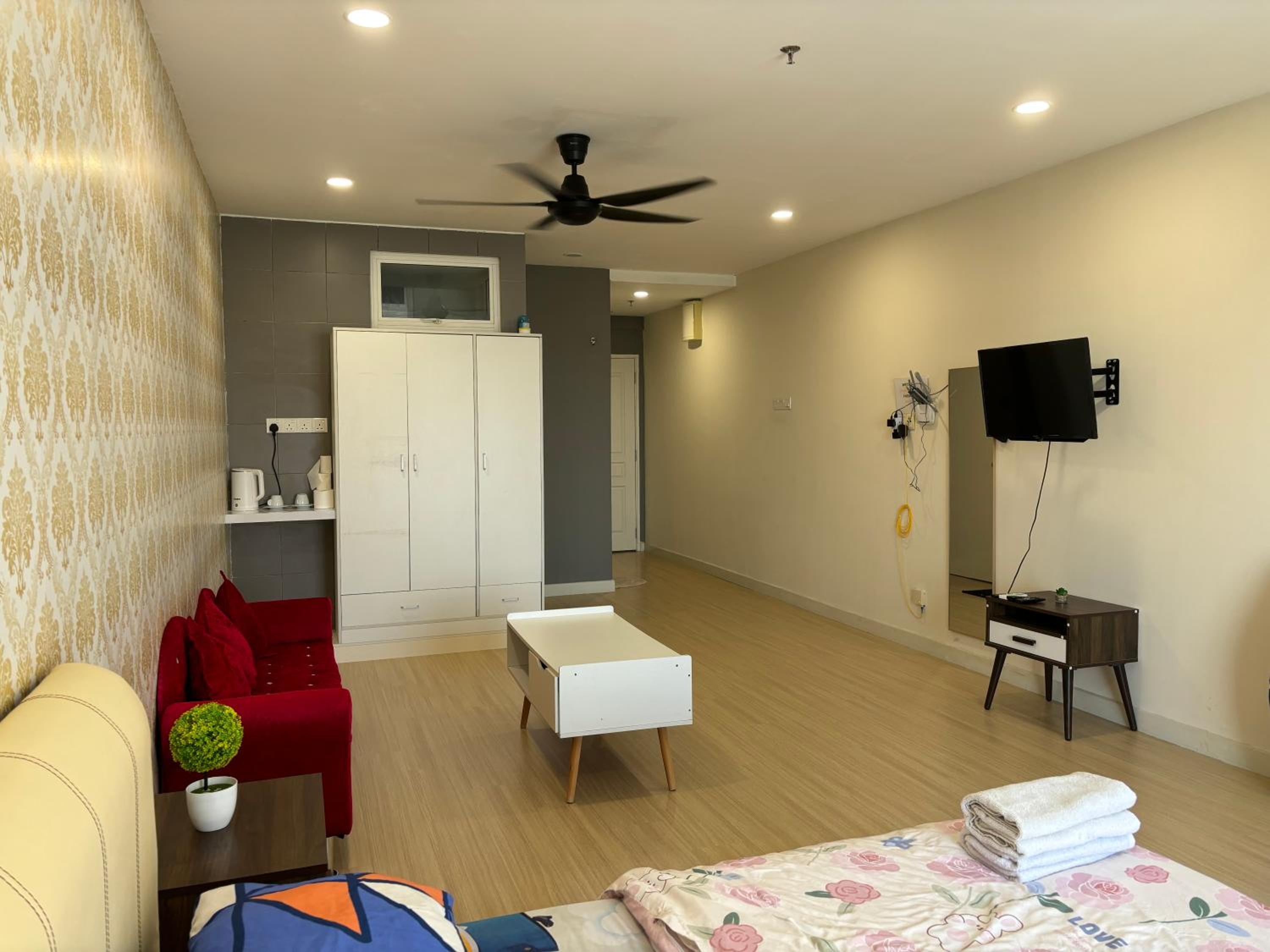 Photo 9