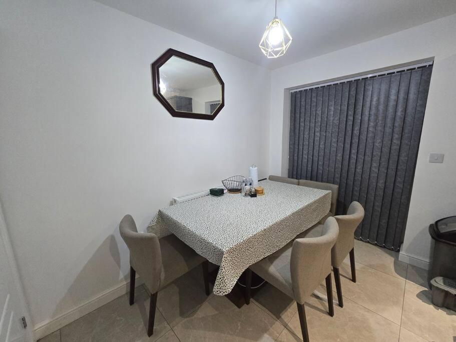 burnley House with 4 bedrooms