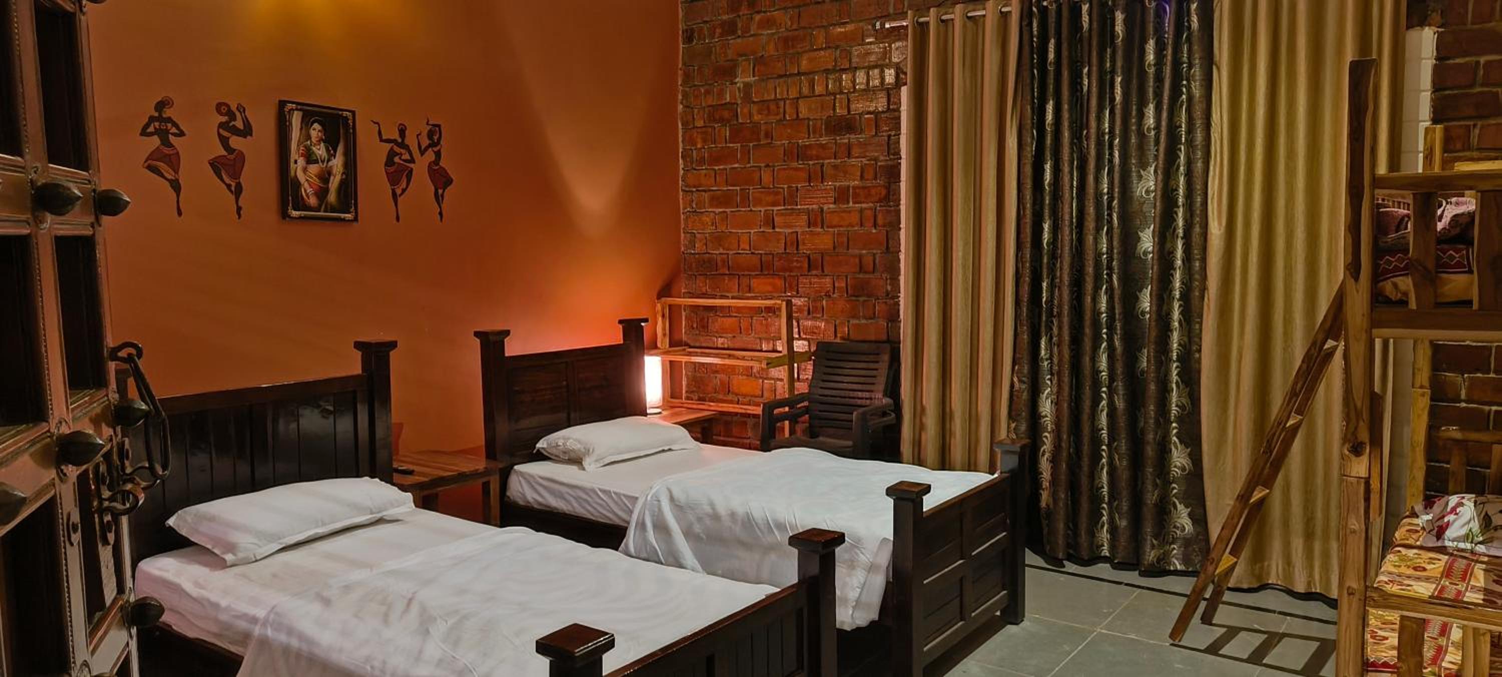 Greenacres 5 Bedroom Farm Stay at Yadadri view 2
