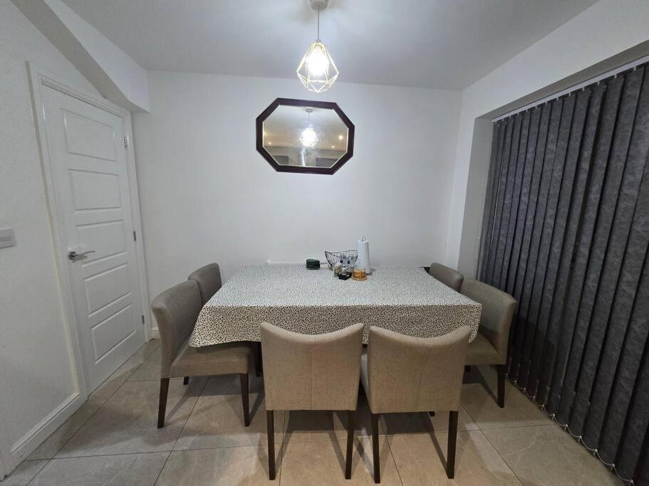burnley House with 4 bedrooms