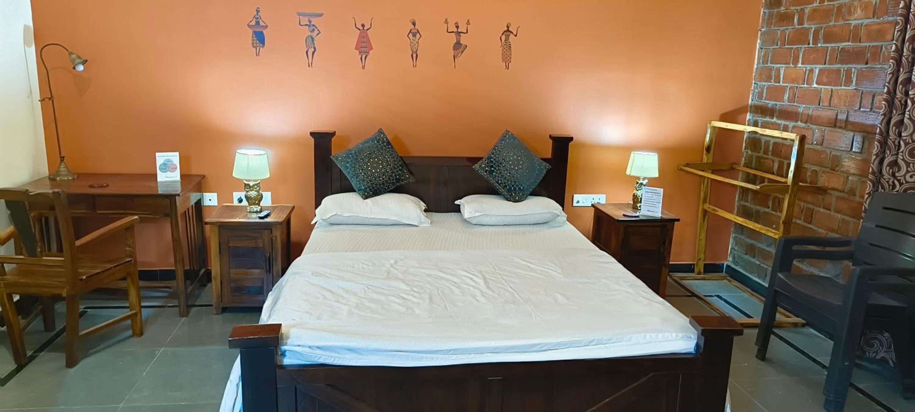 Greenacres 5 Bedroom Farm Stay at Yadadri view 4