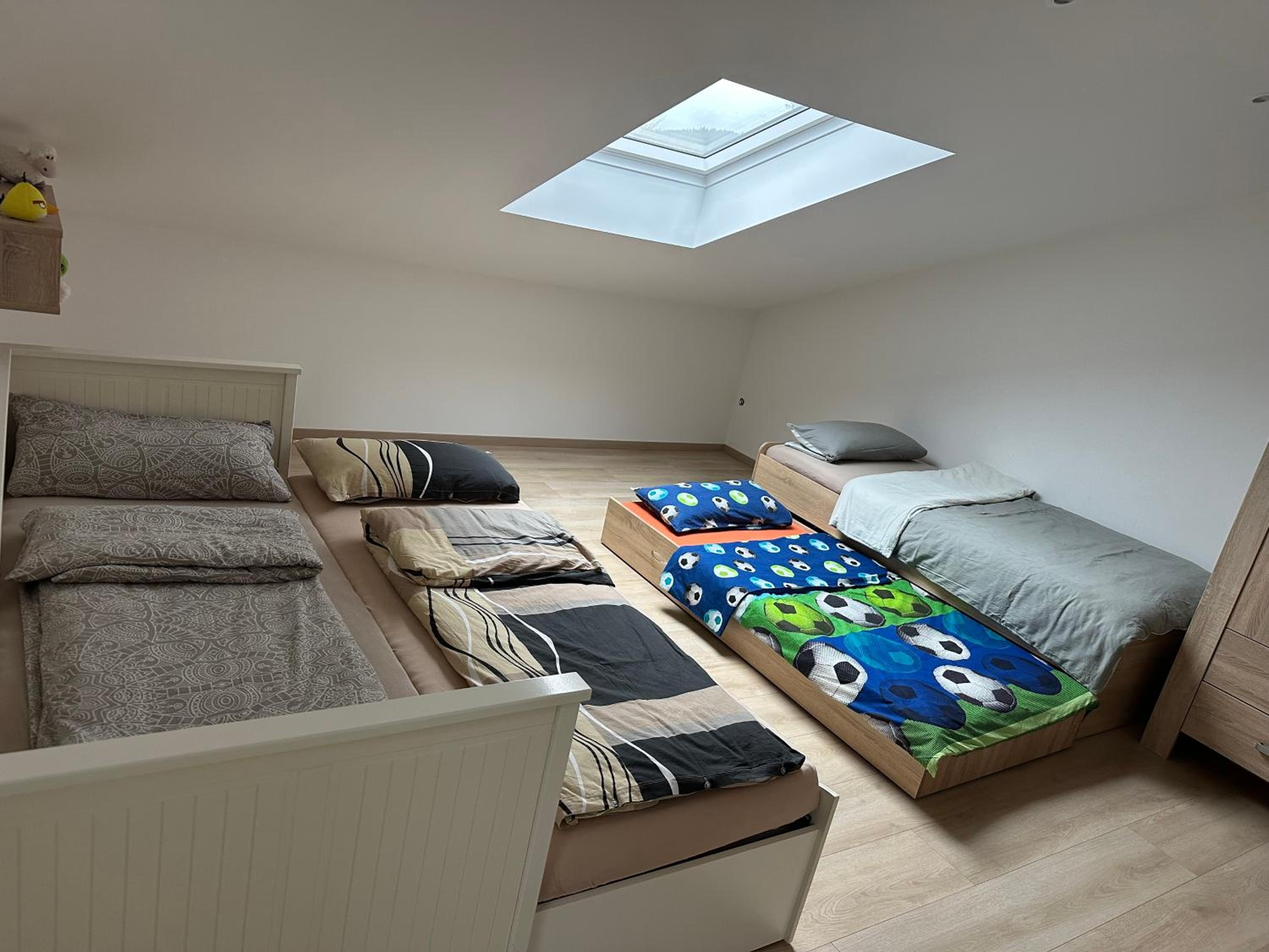 Große FerienWohnung 3 Schlafzimmer Neubau Gästehaus 120m2