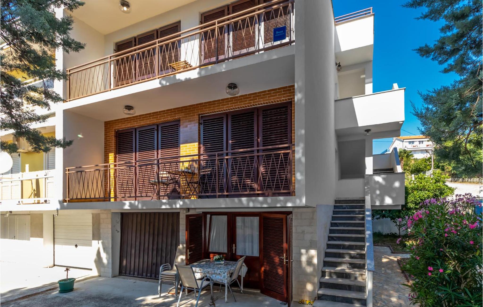 Stunning Apartment In Selce With House Sea View view 3