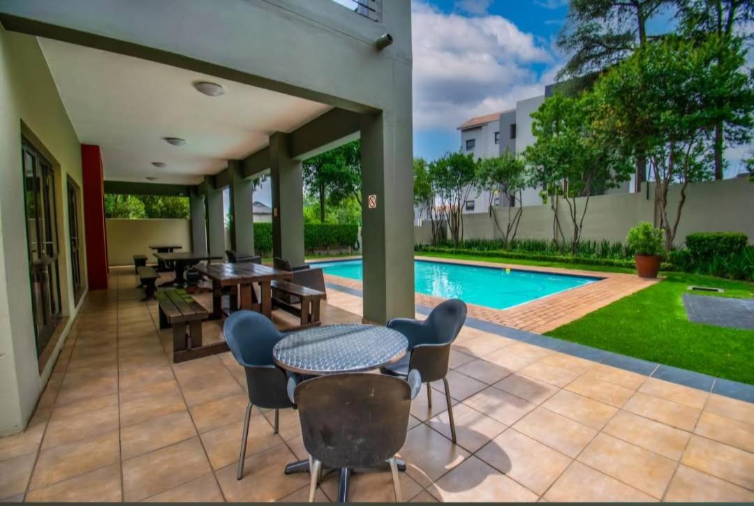 Stunning Apartment In Fourways