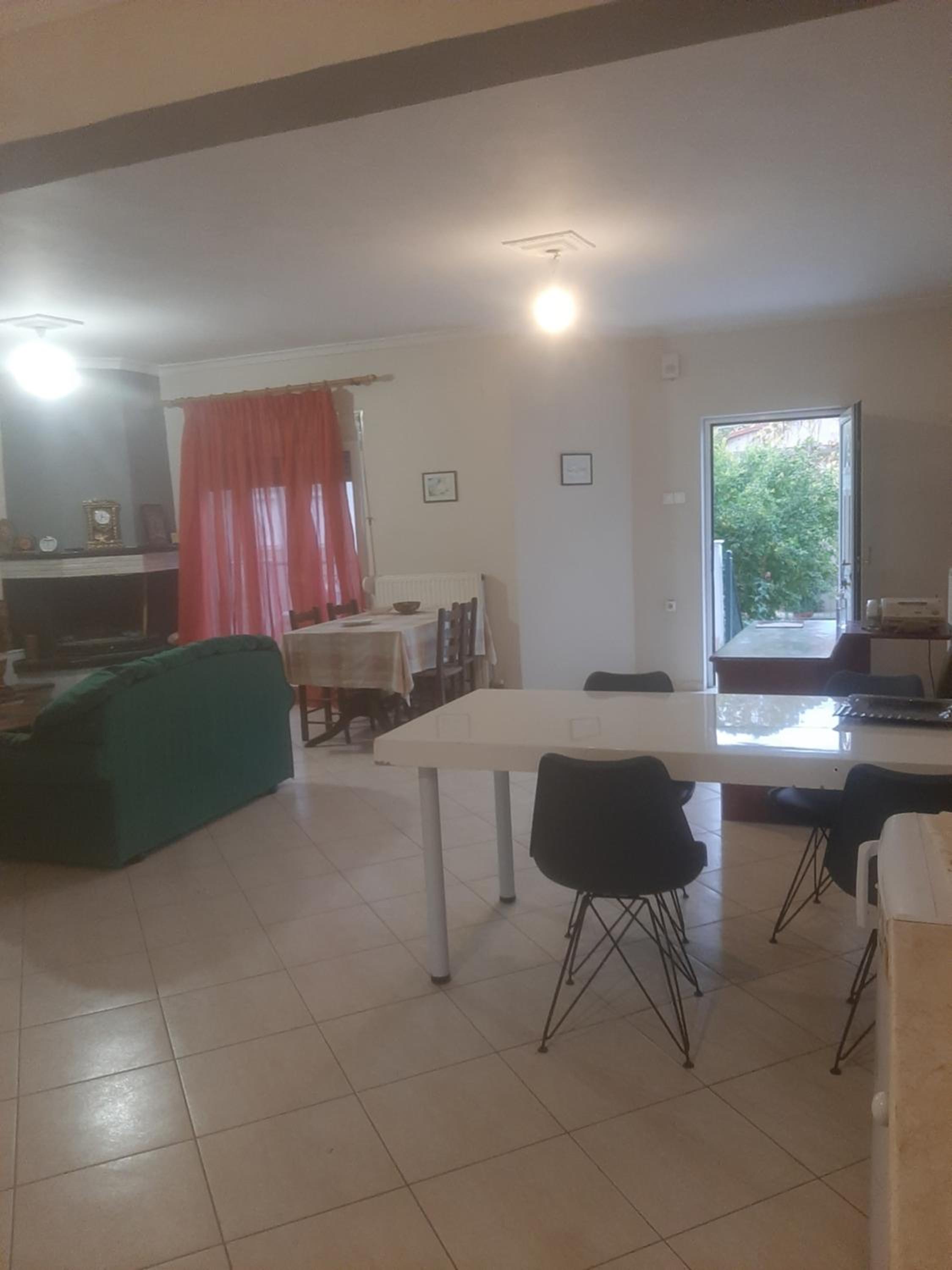 Ianos E view 4
