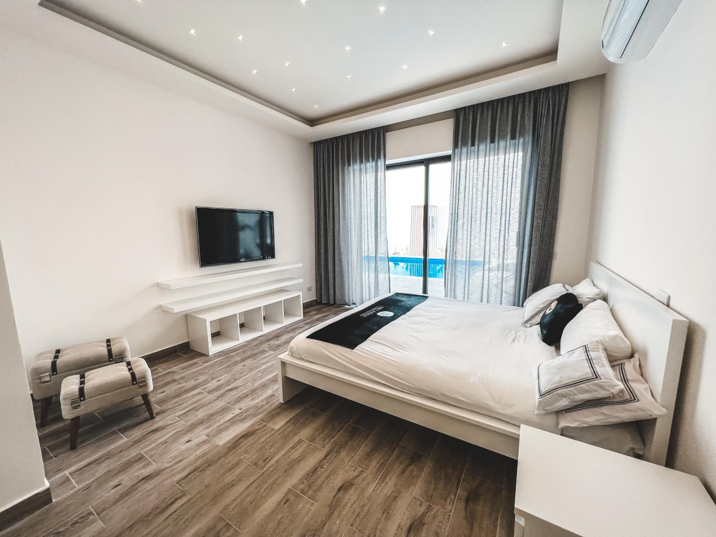 KAIA Chalet view 4