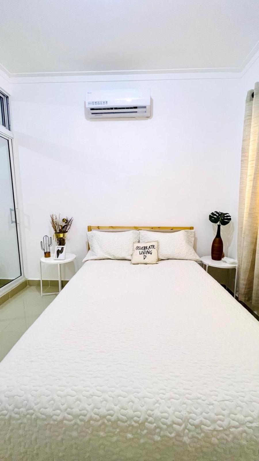 Ambar Luxurious Condo At Caleta