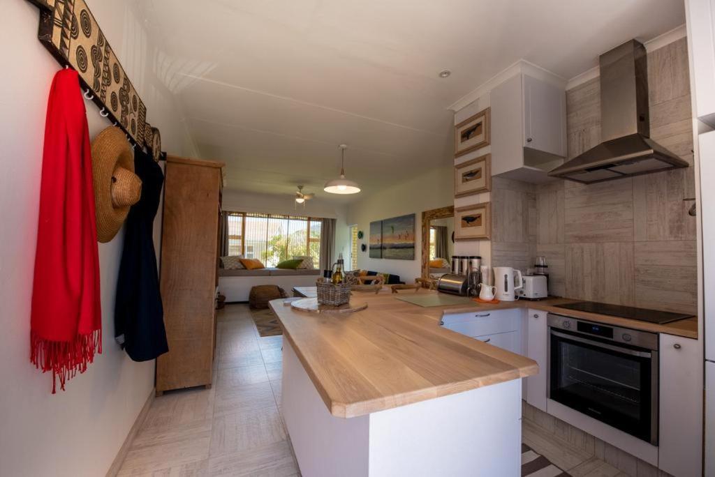 11 Dolphin Court view 5