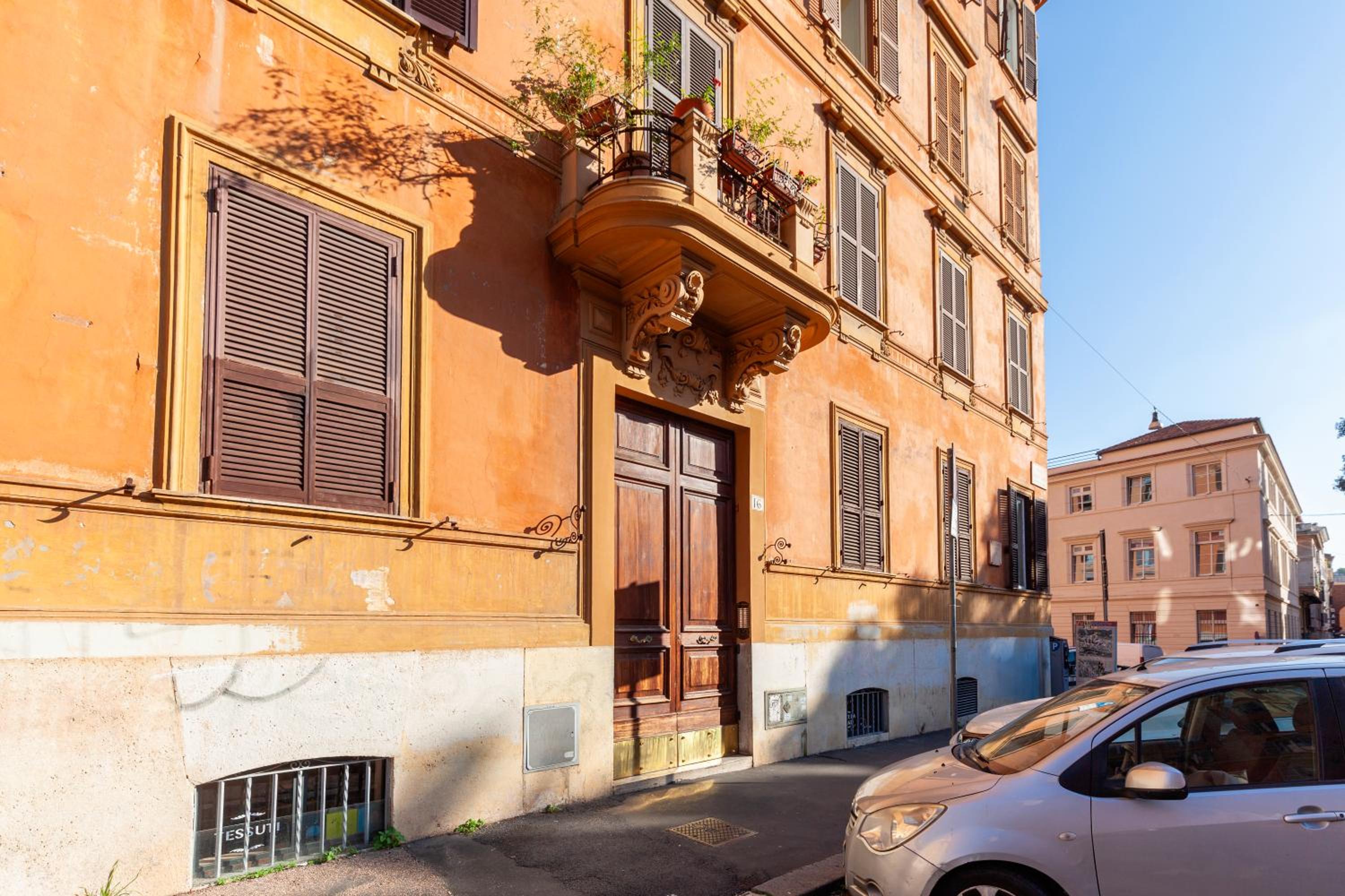 Hostly-Maison Sant'Angelo-Few steps from Vatican