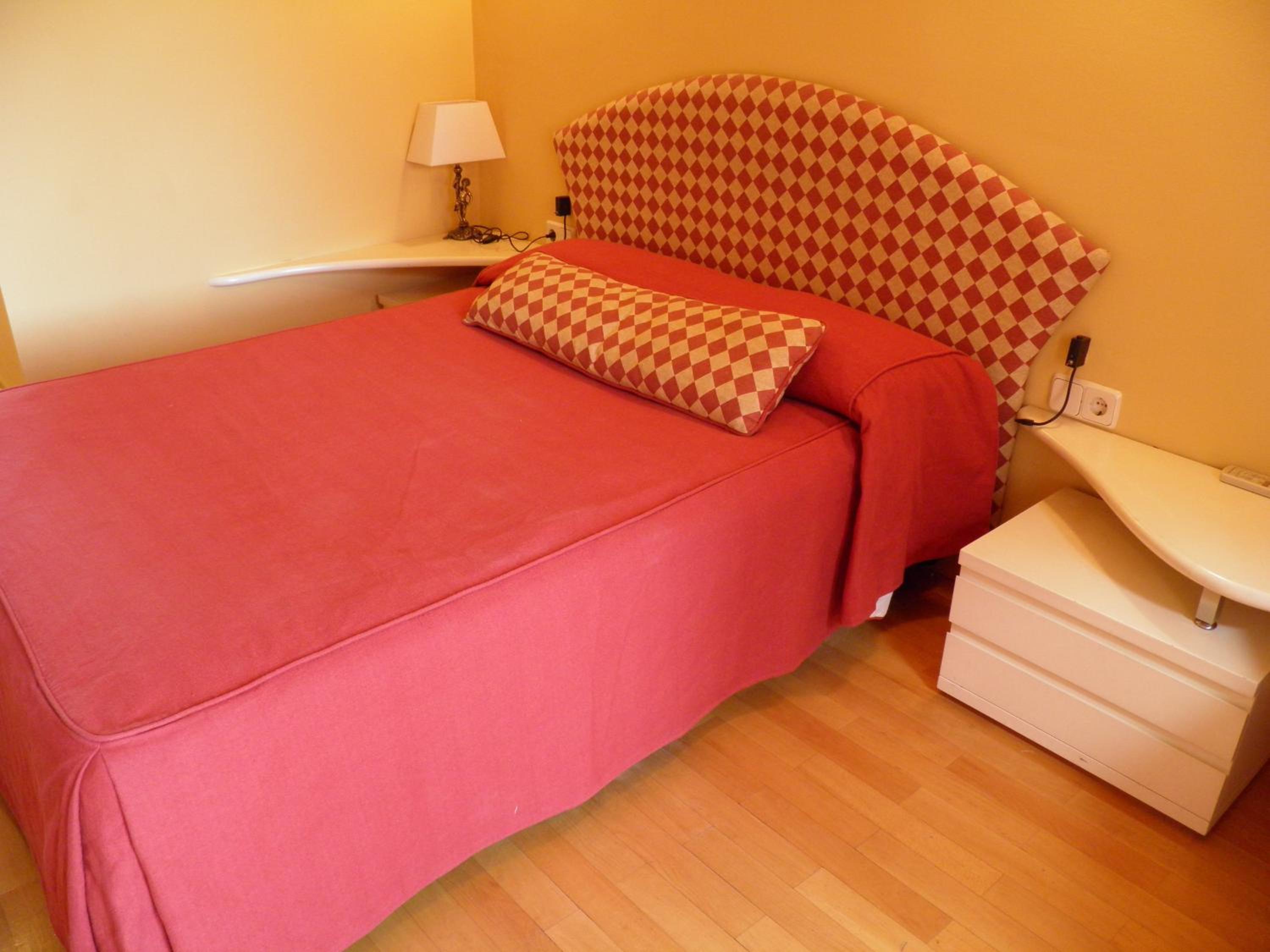 Apartaments Sant Jordi Girona 97