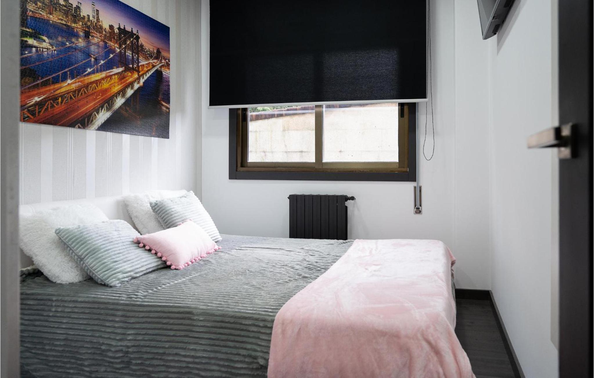 Stunning Apartment In Redondela With Wifi photo 5