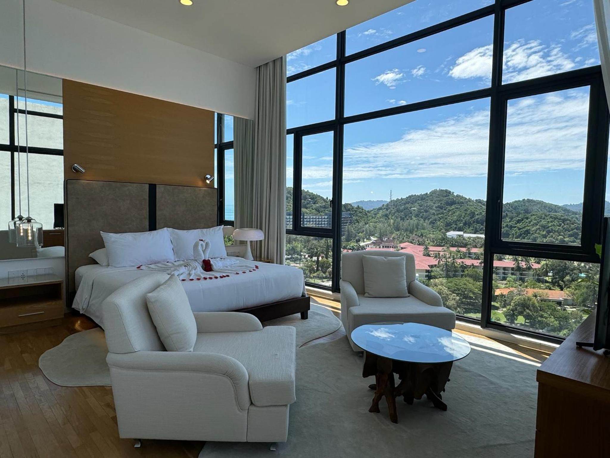 Lavanya Sea View Penthouse with Sky Pool photo 2