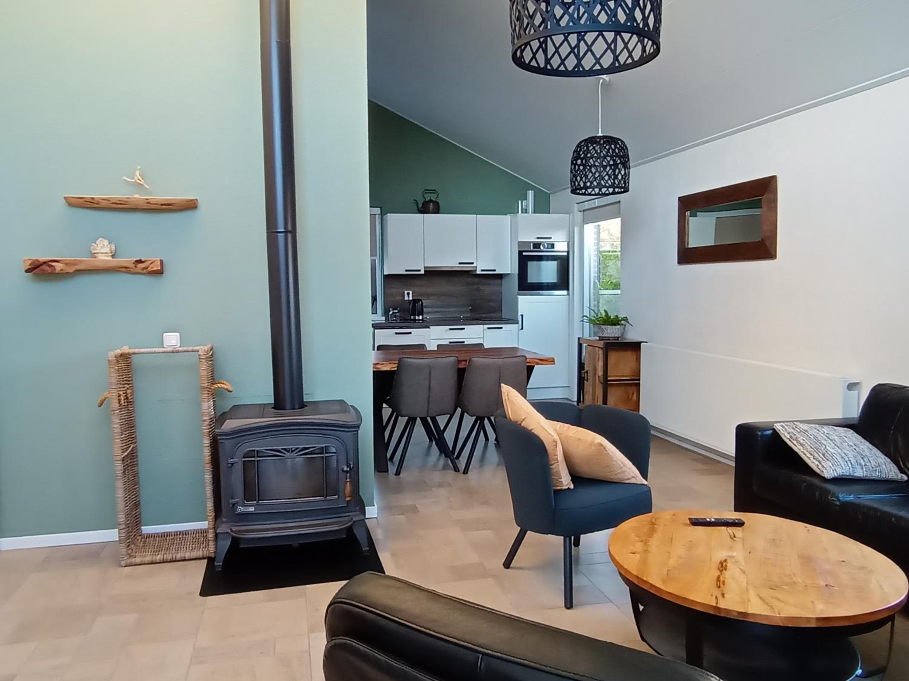 Vakantiewoning met serre en airconditioning view 3