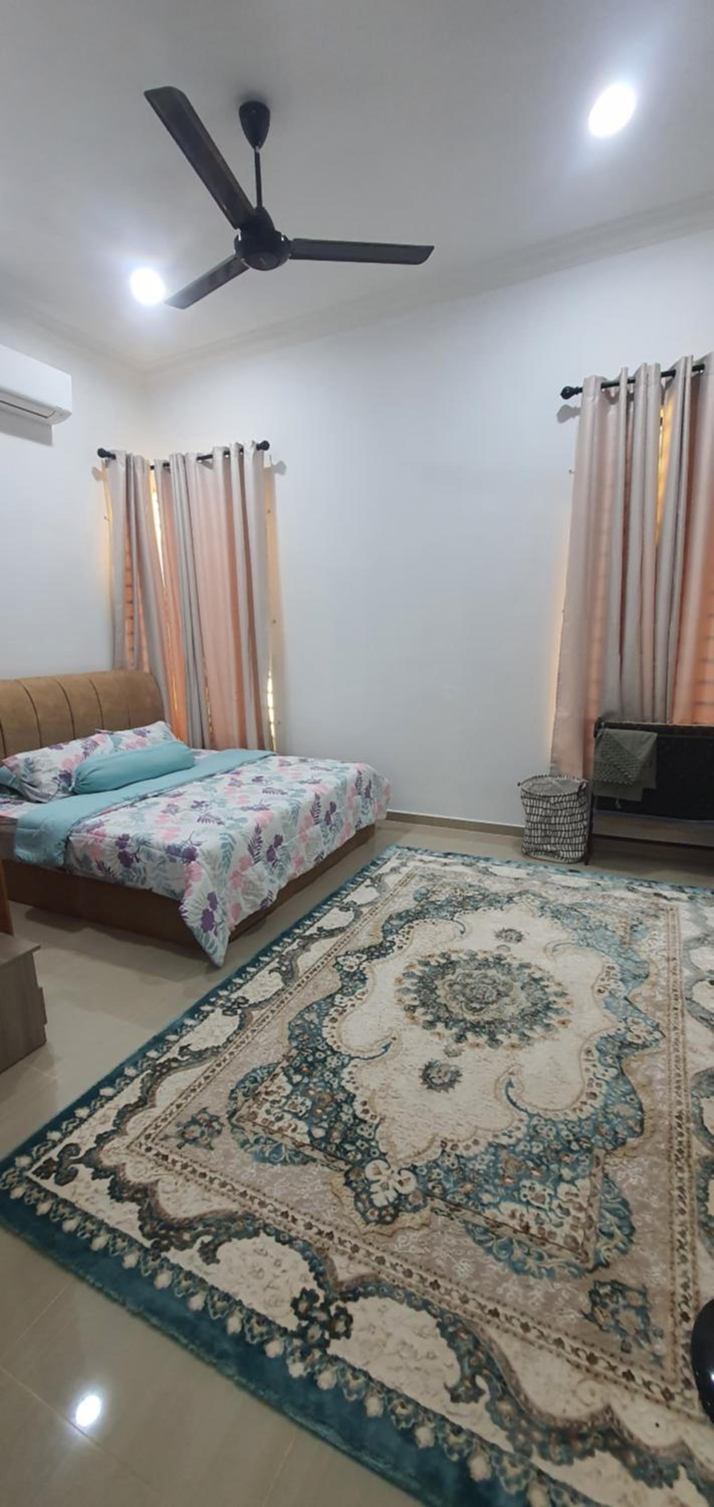 EMILY Homestay