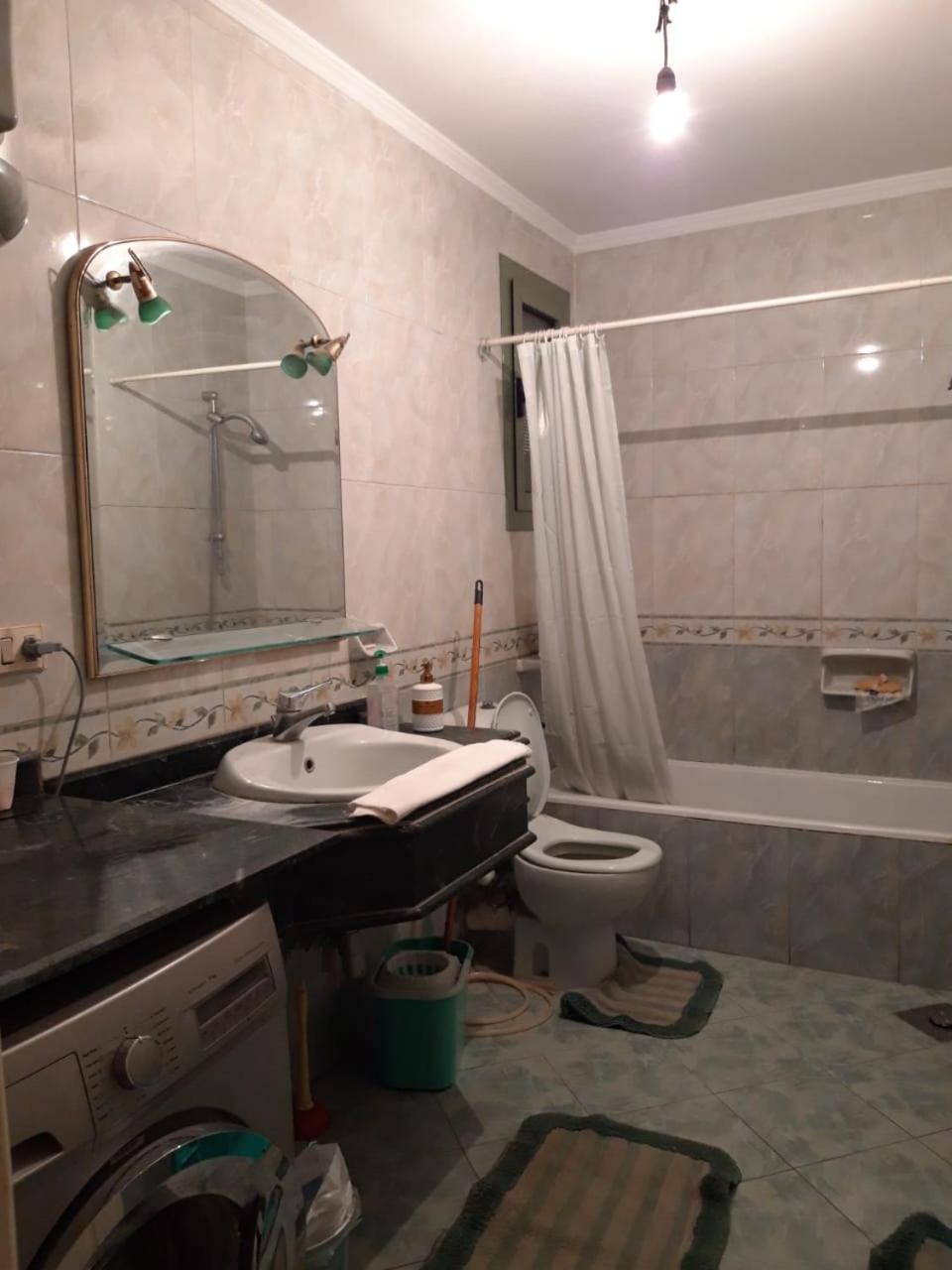 Furnitured 3 bed appartment in Abbas alakad Nasr City