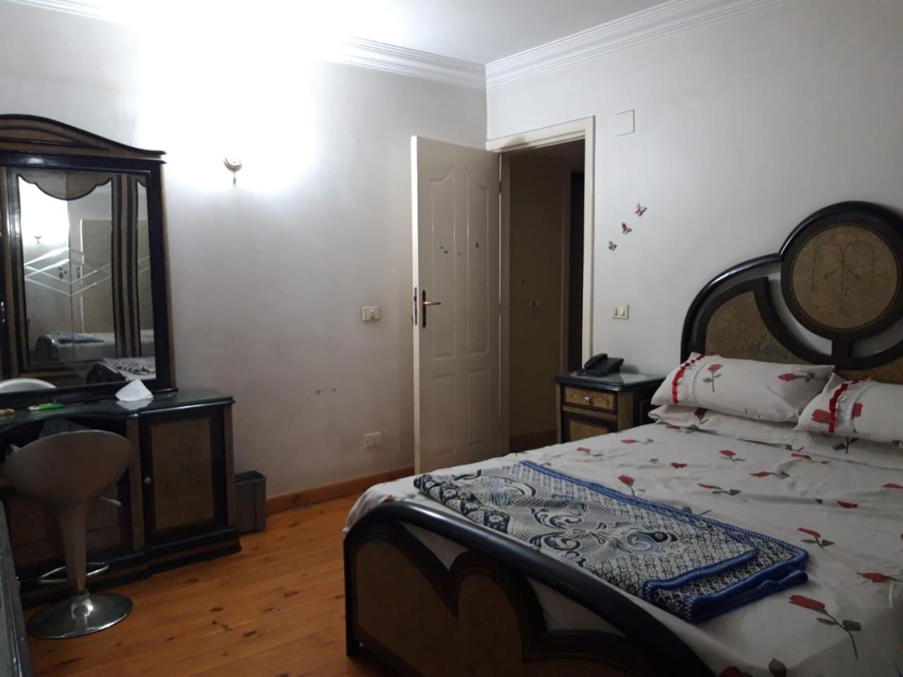 Furnitured 3 bed appartment in Abbas alakad Nasr City