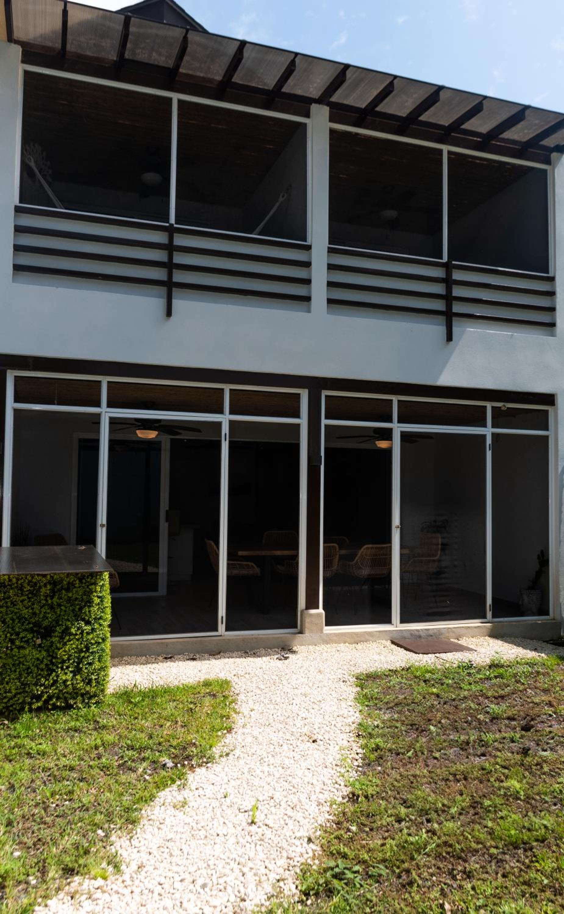 Private 4BD Family Beach House And Resort - Walk to Beach and Town