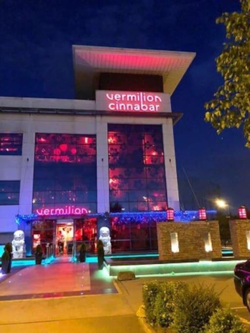 Hotel Long Stay - Wi-fi - Free Parking - Central Manchester