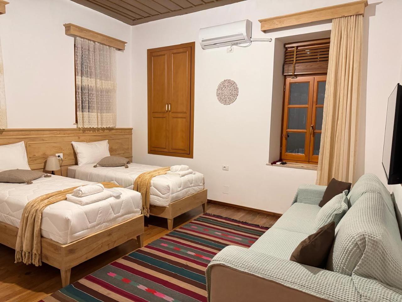 Mezini Guest House