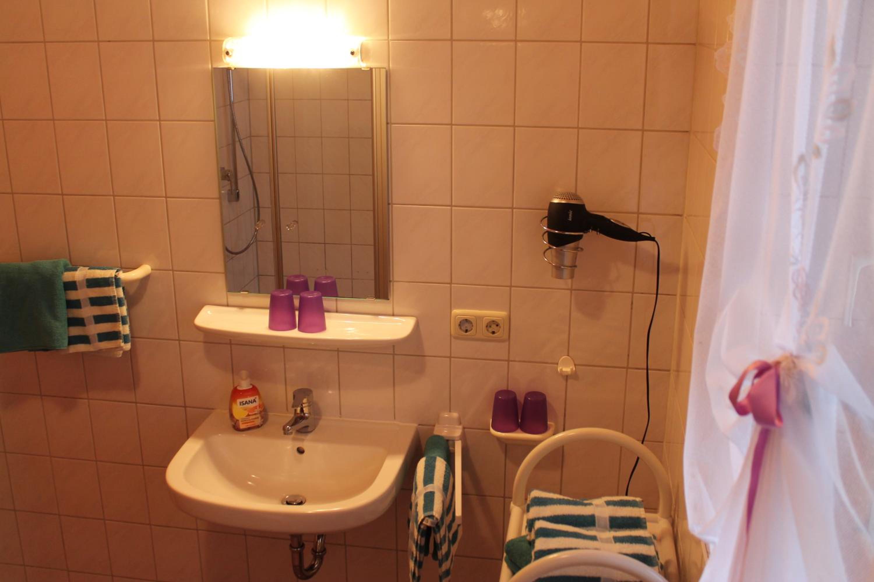 Photo 51