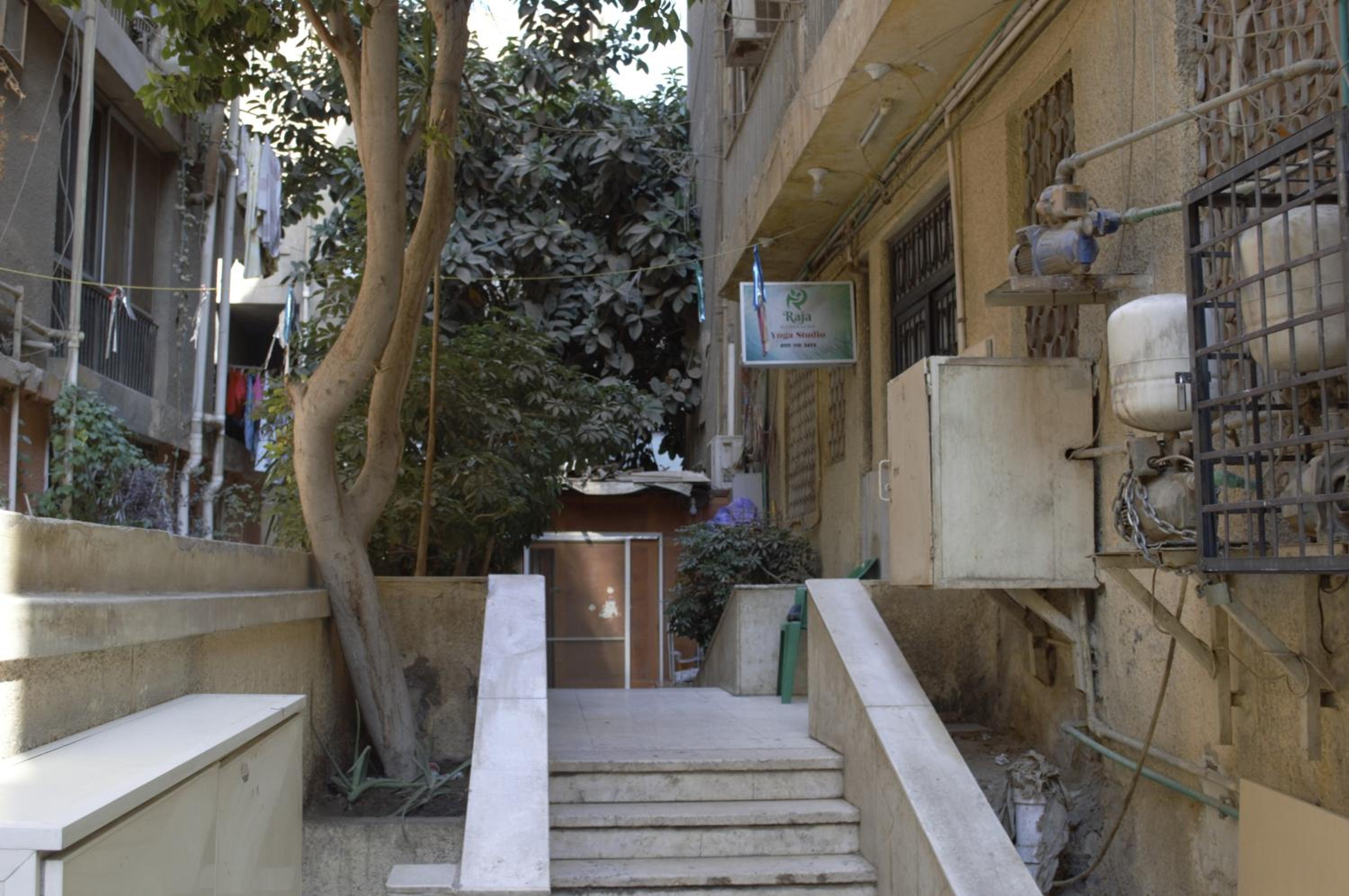 Private Secured Studio Near Pyramids Street