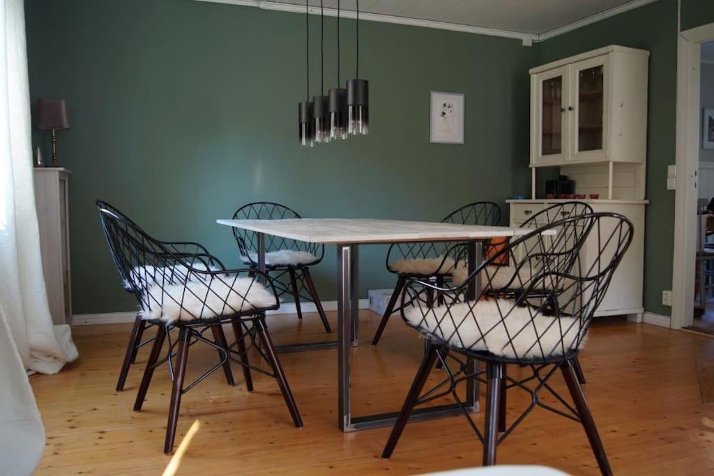 85qm Schwedenhaus mit Booten Tischtennis Grill und nur 15km bis Vimmerby view 4