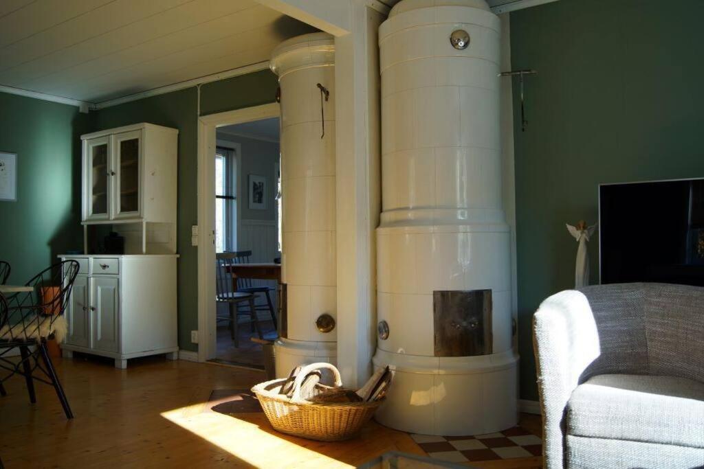 85qm Schwedenhaus mit Booten Tischtennis Grill und nur 15km bis Vimmerby view 3