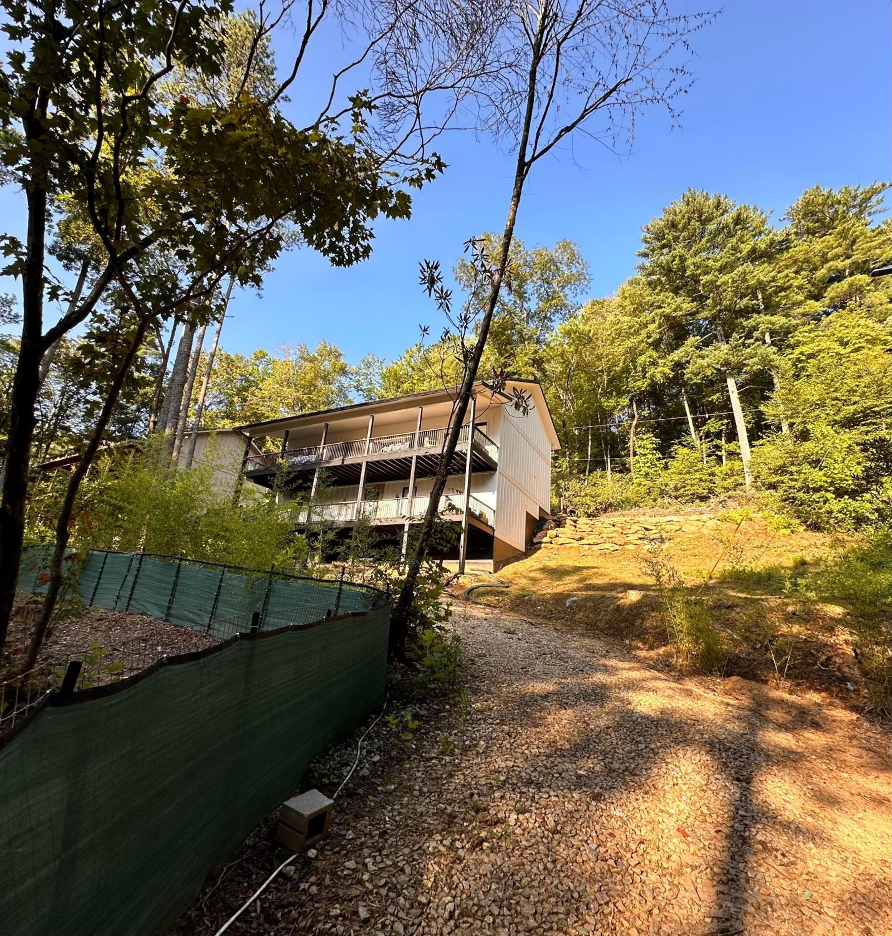 Highlands Modern Villa view 3
